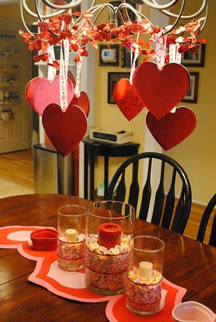 25+ Beauty Romantic Valentines Day Table Decor Ideas