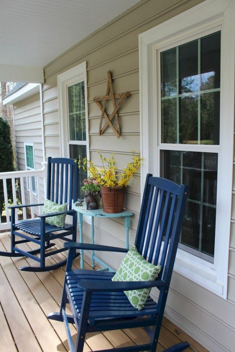 74+ Top Farmhouse Front Porch Decorating Ideas - Page 14 of 71