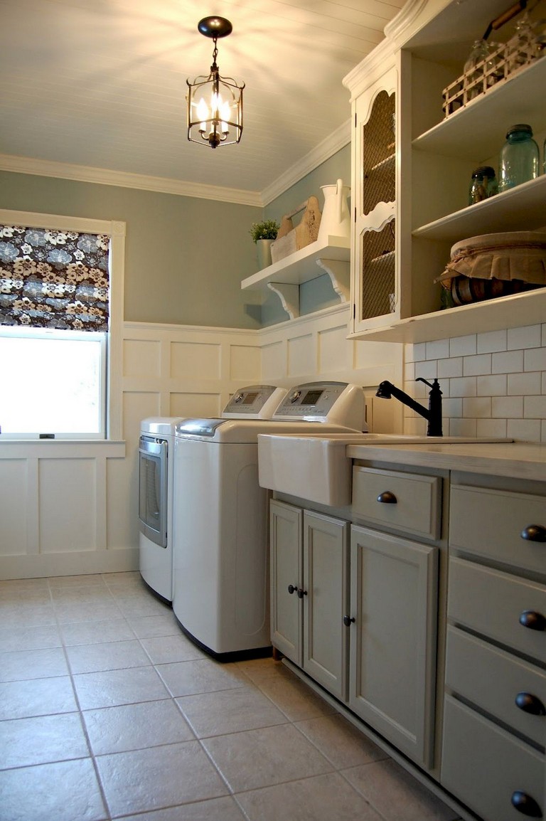 79+ Wonderful Laundry Room Tile Pattern Ideas